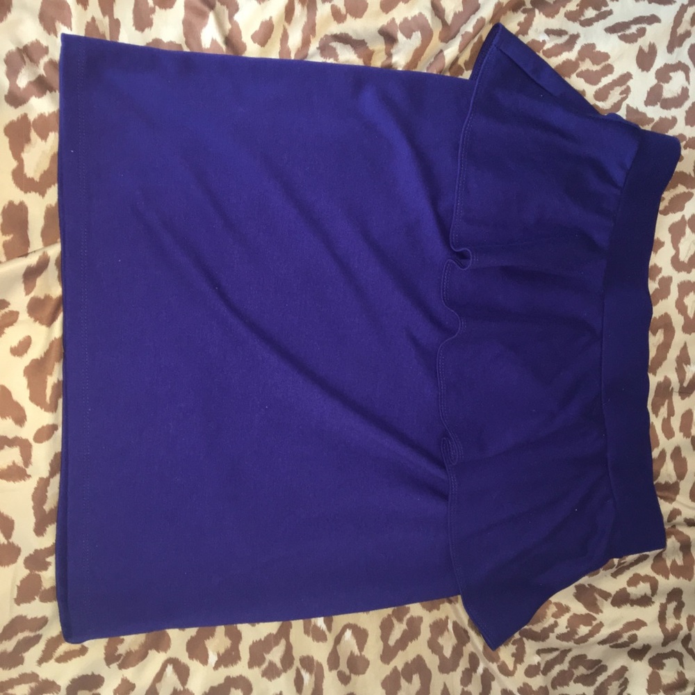 Two tier fitted skirt